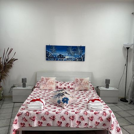 Guest House “Nonna Rossa” 那不勒斯 外观 照片